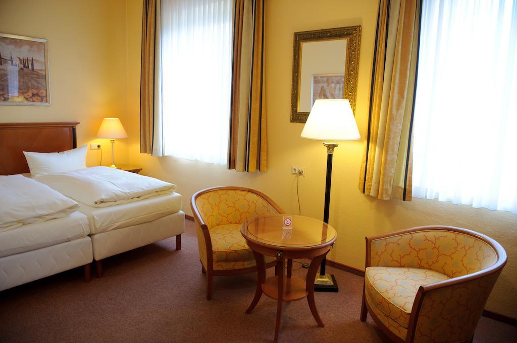 Hotel Silberhorn Erlangen Dış mekan fotoğraf